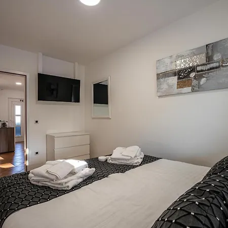 Schoene Beauty Fuer 6 Personen Und 1 Kind Holiday home Brajkovici (Kanfanar)